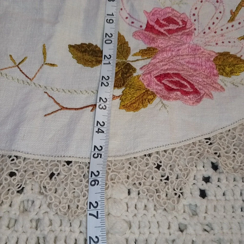 Vintage Dresser Scarf Table Runner‎ 27